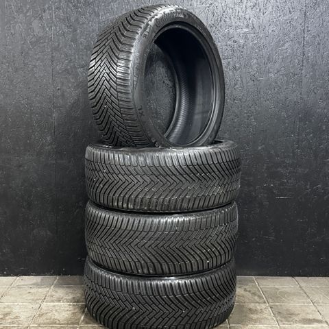 4 stk dekk Continental Allseason Contact, 235/45R18 Mønsterdybde ca 6,4 mm