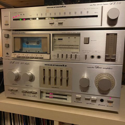 Marantz stereo