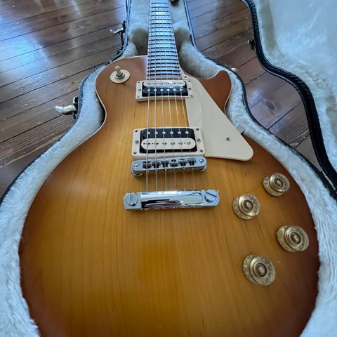 Gibson Les Paul standard Honeyburst 2011