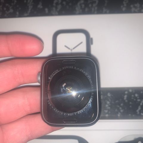 Applewatch series 4 space gray