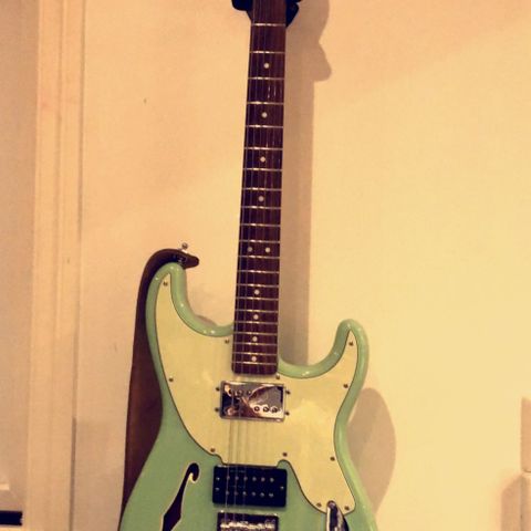 Fender ‘72 Pawn Shop (Ønsker å bytte i annen farge)