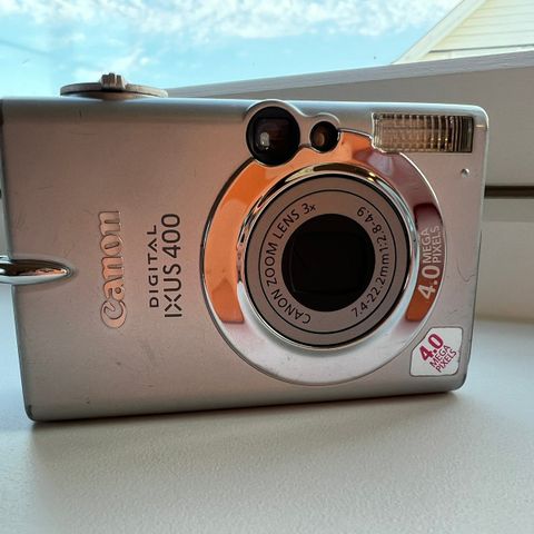 Canon Ixus 400