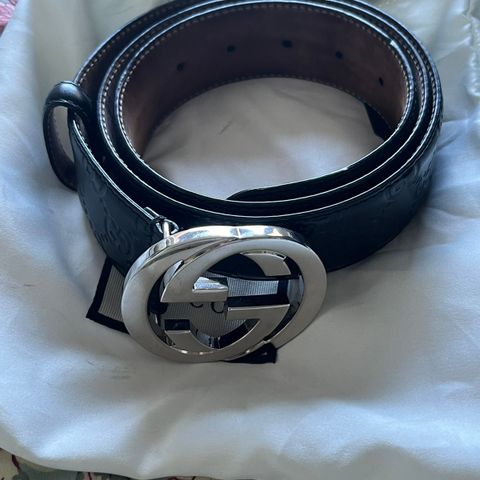 GUCCI SIGNATURE LEATHER BELT Str. 100