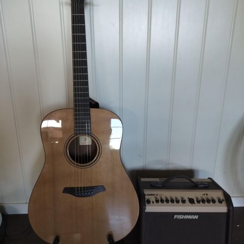 Furch Indigo Gitar og  forsterker Fishman combo