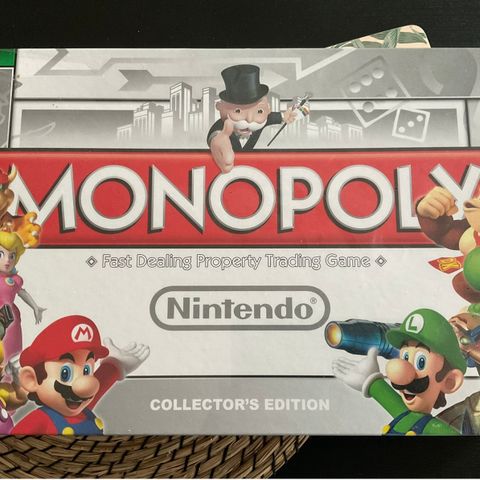 Monopoly Nintendo  collectors edition