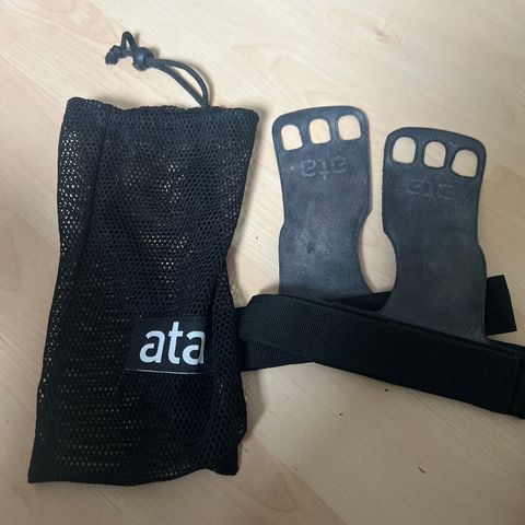 Ata fenris grips