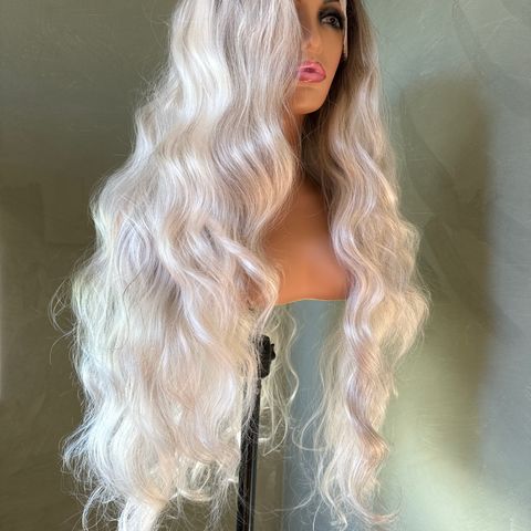 SALG. Syntetisk parykk med Lace Front til Drag/Haloween/Party/Hårtap