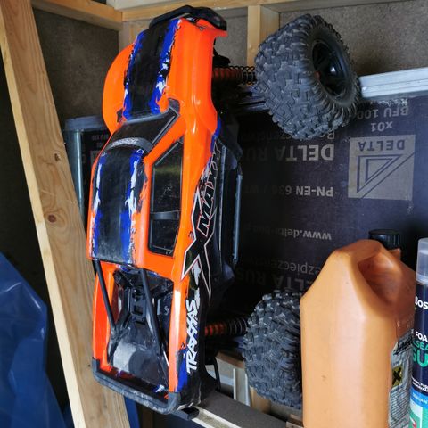 Traxxas X-maxx 8s, pent brukt, kjøreklar