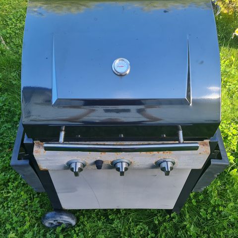 Futur Trio Compact gassgrill gis bort