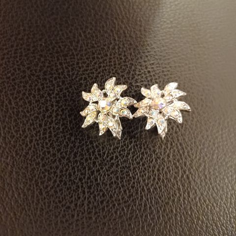 Fine strass klipsøredobber, vintage