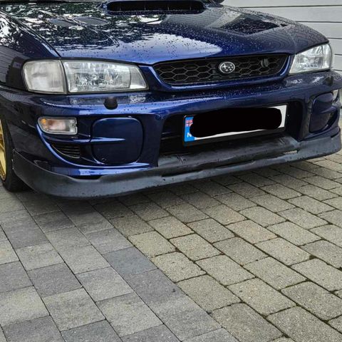 Subaru impreza GC8 leppe