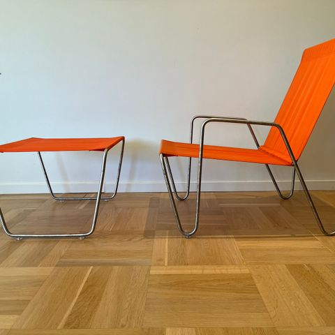 RESERVERT Verner Panton Bachelor | lenestol m/ fotskammel