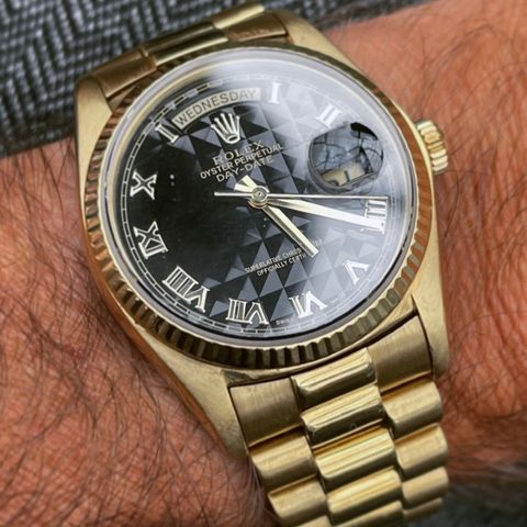 Rolex Day-Date - 18k Gull - Sjelden Pyramid Dial