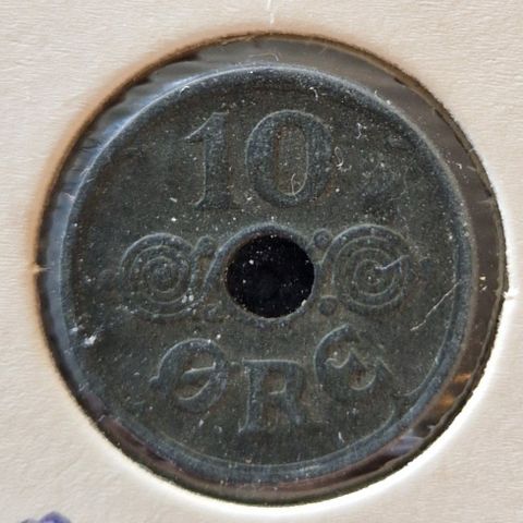 Denmark 10 Øre KM# 822.2a
1941