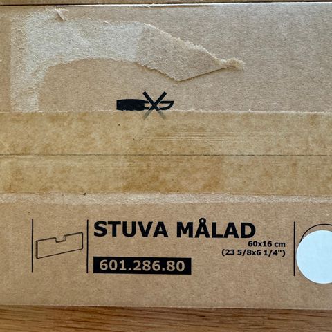 Front hvit IKEA stuva målad