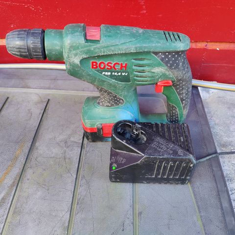 Bosch 14,4 volt slagdrill.