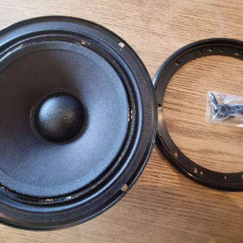 Cerwin Vega CLS 6.5" mellomtone selges (ubrukt)