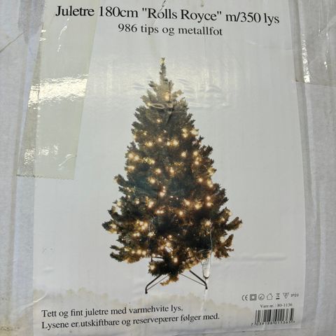 Kunstig juletre 180cm med både lys og fot