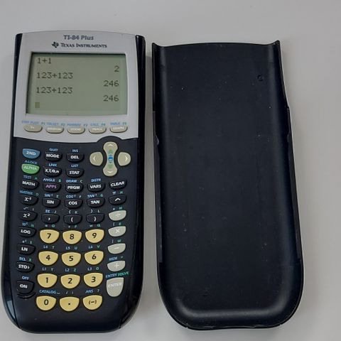 Texas Instrument TI-84 Plus - Pent brukt