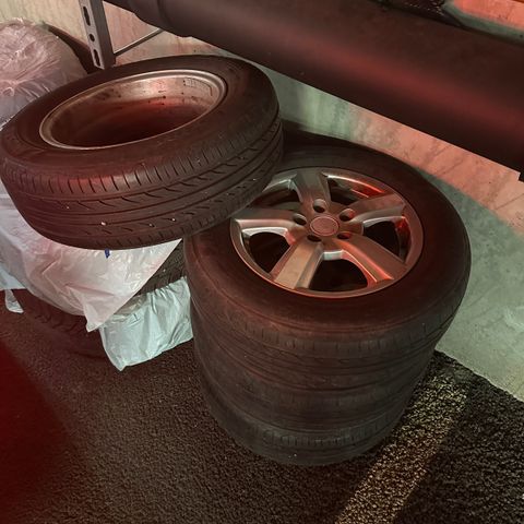 Komplett dekk og felger 195/65 R15