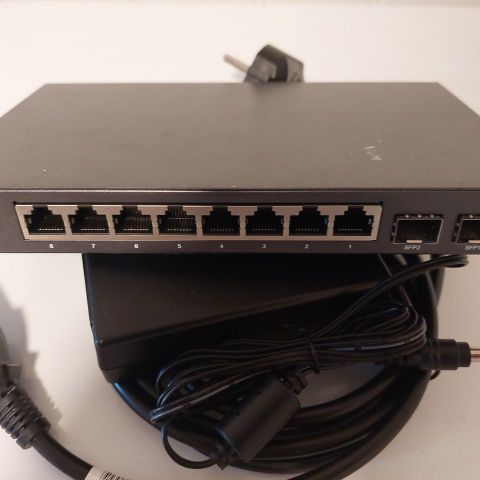 Switch TP-Link T1500G-10PS 8 x 1Gbps Poe + 2 x SFP