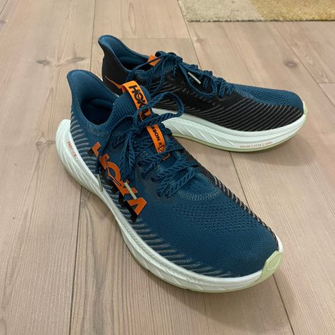 Hoka Carbon X3 str 42