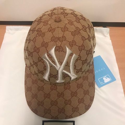 Gucci NY Yankees Logo Caps