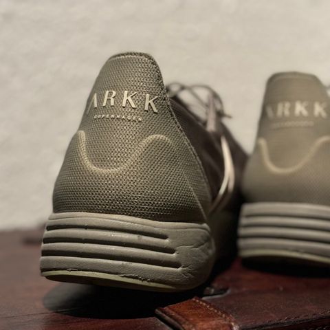 ARKK sneakers str 39