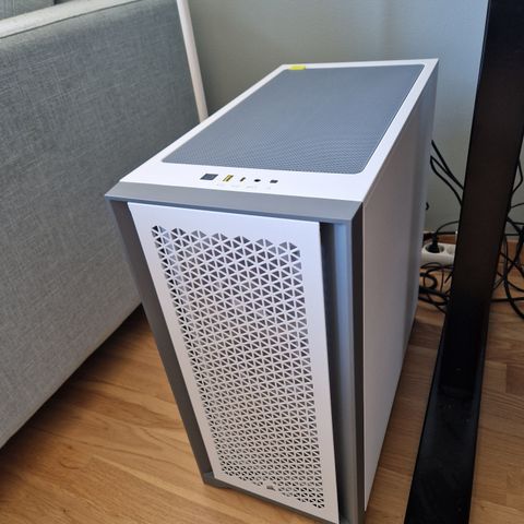 Rå gaming pc! I7-12700/32GB/RX7900XT