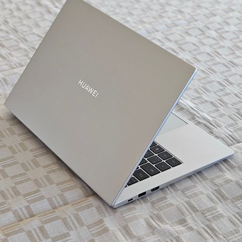 Huawei Matebook D 14"