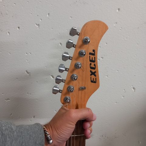 El gitar excel