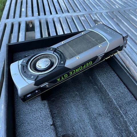 GTX TITAN GDDR5 384D | grafikkort