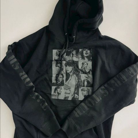 Taylor Swift Eras Tour hoodie til salgs