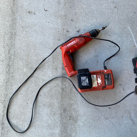 Hilti SB 12 drill