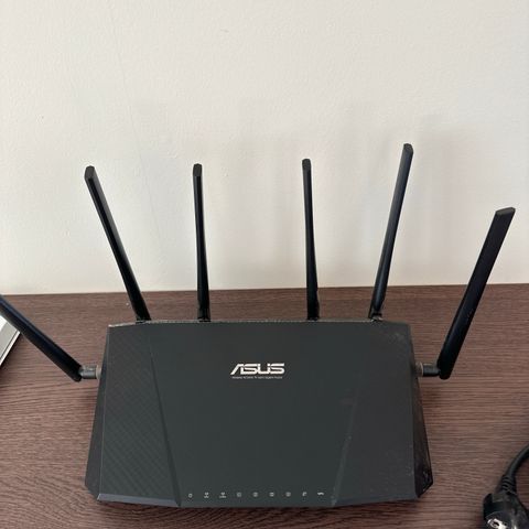 Router Asus AC-3200