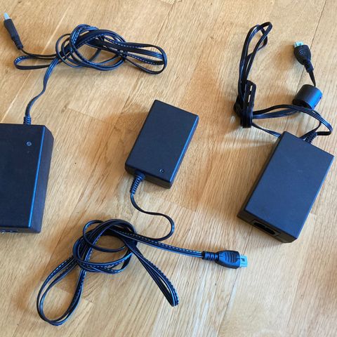 3 stk HP strømforsyninger til printere, kun kr. 50,- samlet for alle.