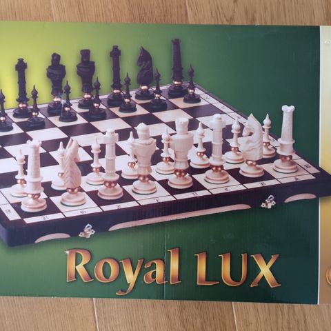 Royal Lux Chess Modell CH 104