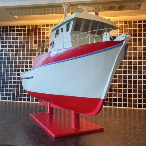 1/30 Jolly Jay trawler