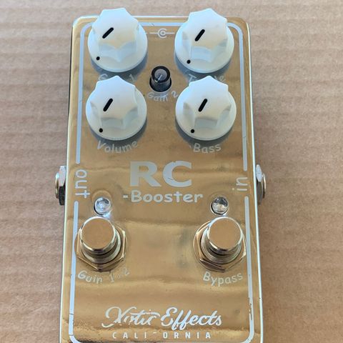 Sonic Research ST-200, Xotic RC Booster v2, MXR Dyna Comp