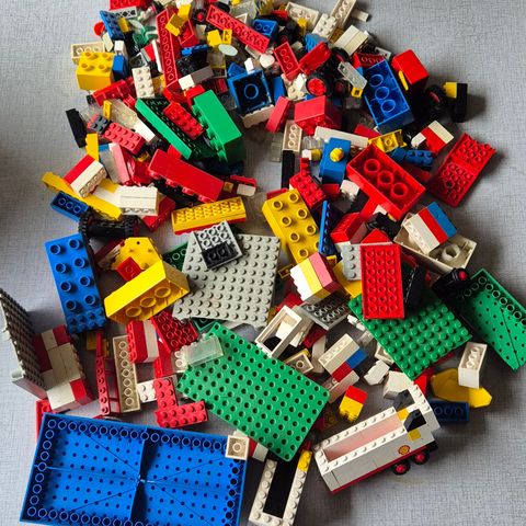 Lego selges