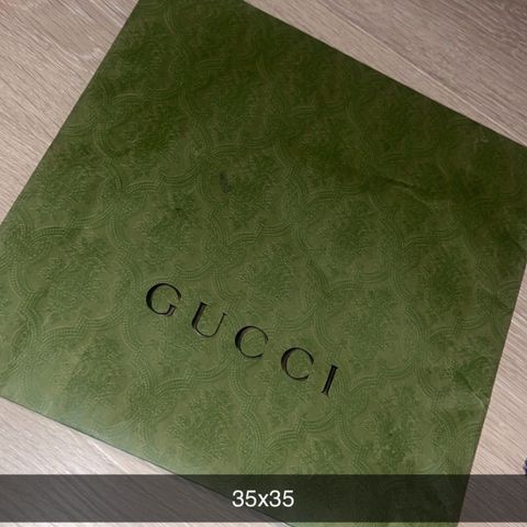 Gucci gavepose 35x35