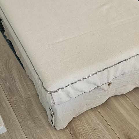 IKEA Vimle fotskammel/puff med oppbevaring (Hillared beige)