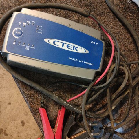 CTEK Multi XT 14000