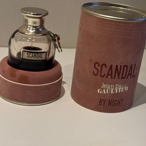 Scandal by nigjt intense edp 30ml.