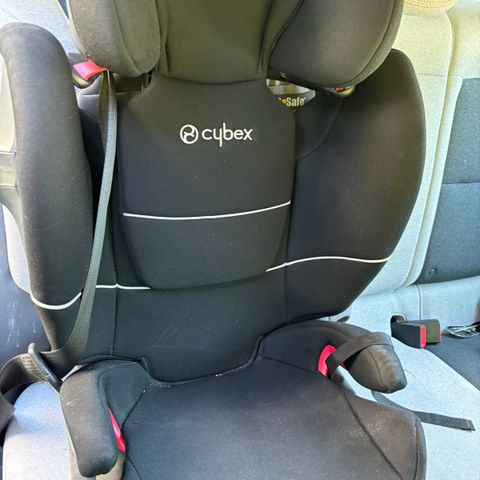 Cybex Solution X2-fix selges