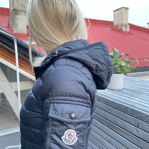 Moncler dunjakke