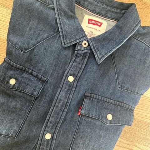 Levi’s olaskjorte