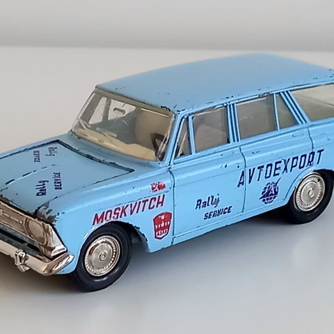 Modell 1:43 Moskvitch 427 Rally
№ A4 Made in USSR