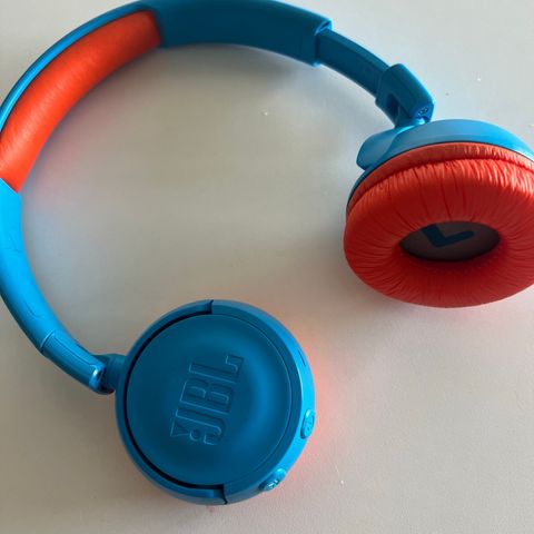 JBL headphones til barn