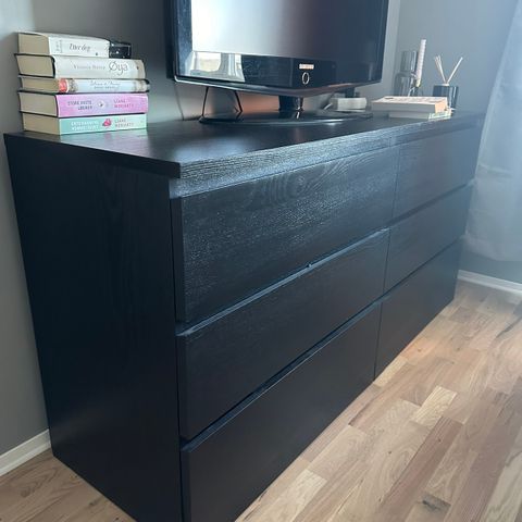 MALM KOMMODE - IKEA